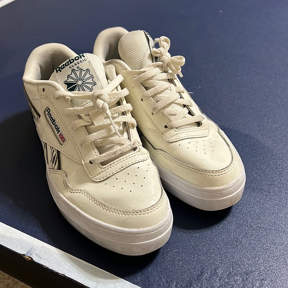 Reebok classic sneaker